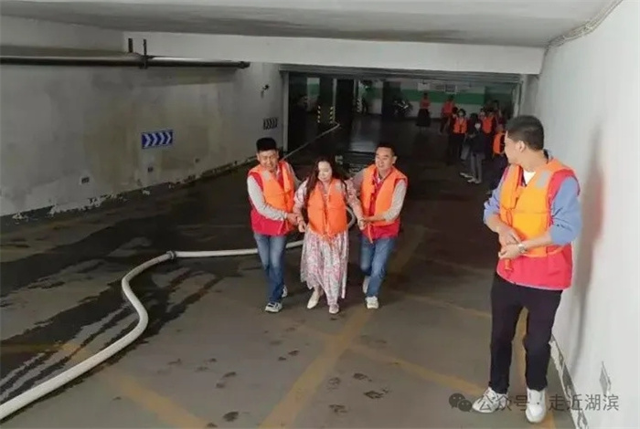 2.webp.jpg 2.webp.jpg