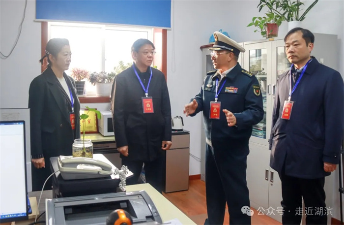 1.webp.jpg 1.webp.jpg