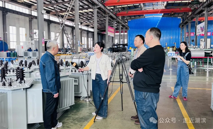 2.webp.jpg 2.webp.jpg