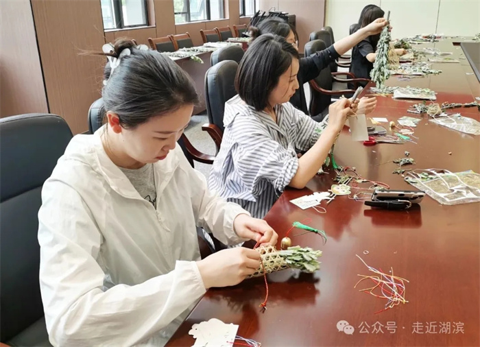 8.webp.jpg 8.webp.jpg