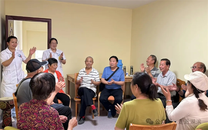 2.webp.jpg 2.webp.jpg