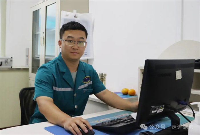 4.webp.jpg 4.webp.jpg