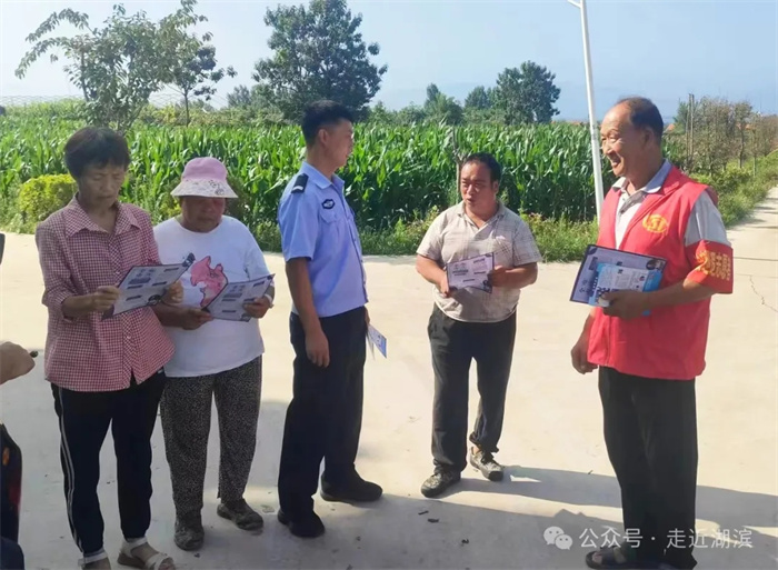 2.webp.jpg 2.webp.jpg