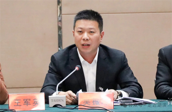 7.webp.jpg 7.webp.jpg